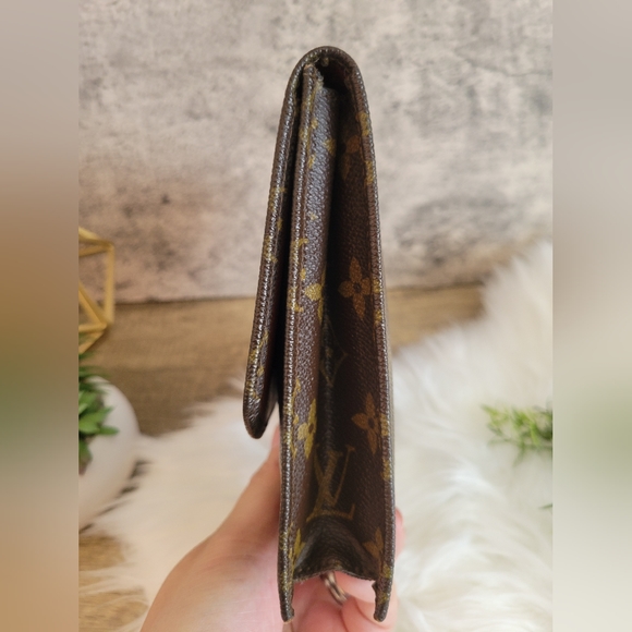 SOLD Vintage Louis Vuitton Monogram Rabat 23 Clutch - Picture 5 of 9